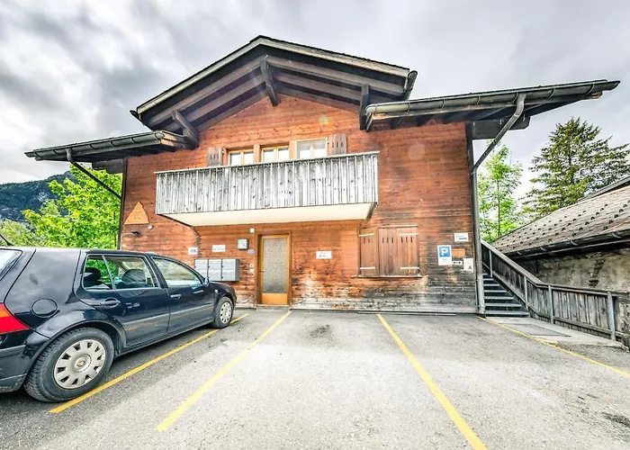 アパート First - Aare Jungfrau Ag