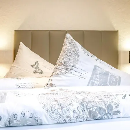 First - Aare Jungfrau Ag