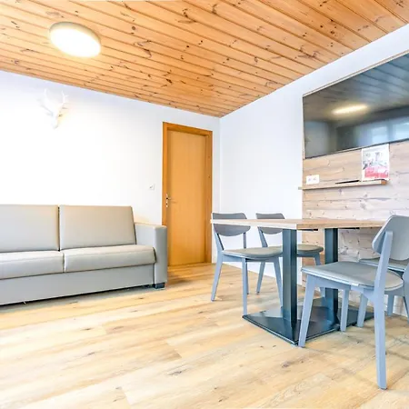 Apartament First - Aare Jungfrau Ag Grindelwald